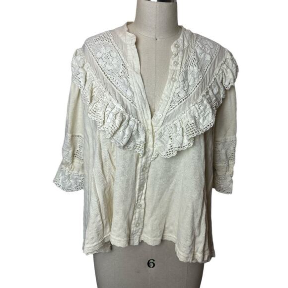 Free People Ivory Short Sleeve Crochet Button Up Blouse Top Women's Size S NWOT - Picture 1 of 9